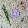 Fondant parfumé Lavande en forme de marguerite – senteur lavande, eucalyptus et musc poudré